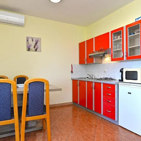 Apartamento Fuer 5 Personen Ca 60 Qm In Stinjan, Istrien Istrische Riviera Štinjan
